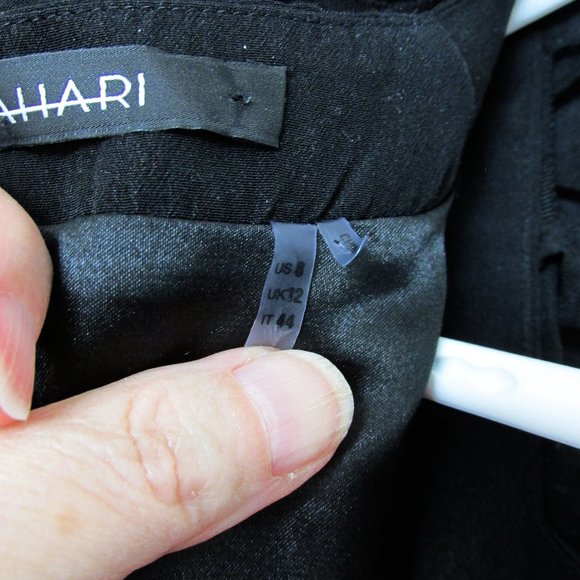 Tahari LBD Ruffled Neck S-Sleeve Sheath Dress - Picture 5 of 9